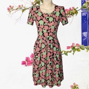 New LULAROE Amelia Pink and Green Floral Short Sleeve Princess A-Line Dress